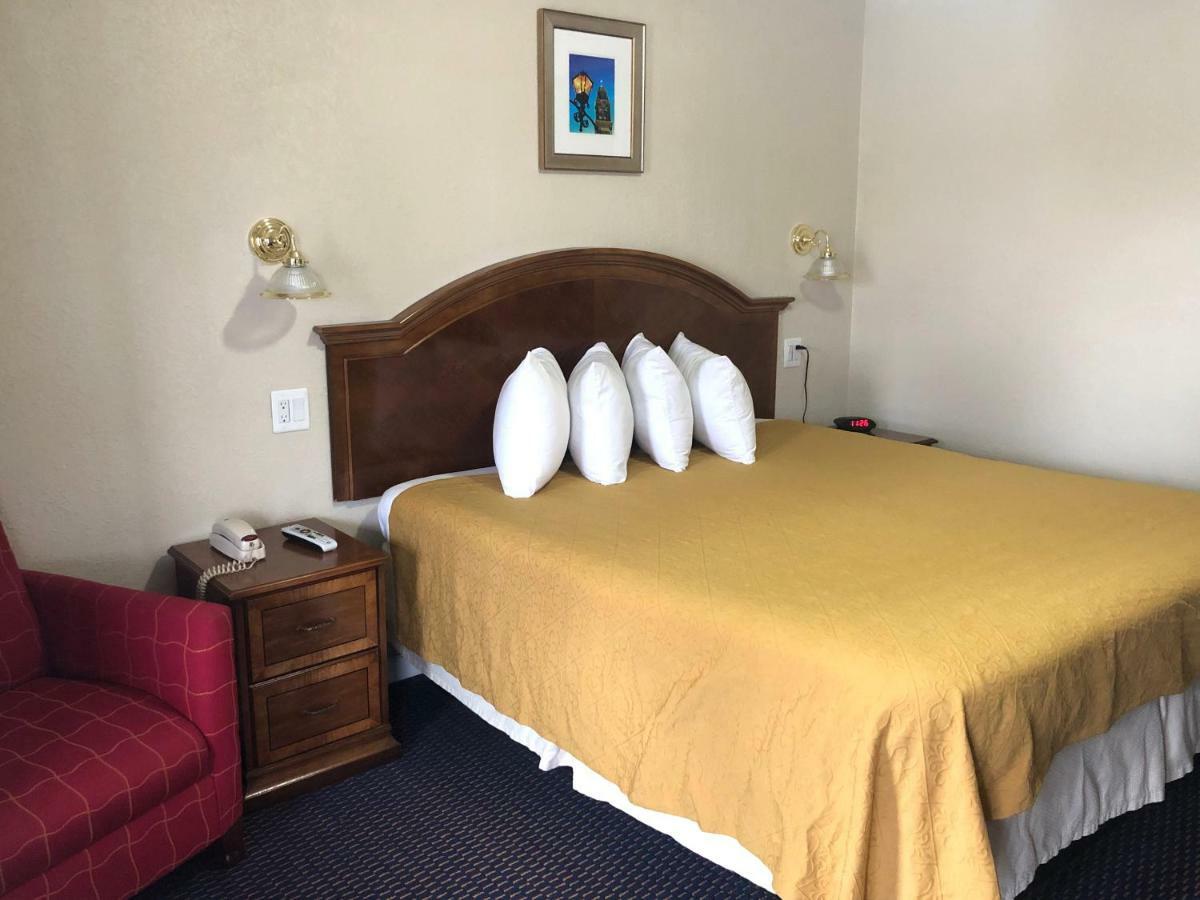 Knights Inn Harrisonville Dış mekan fotoğraf